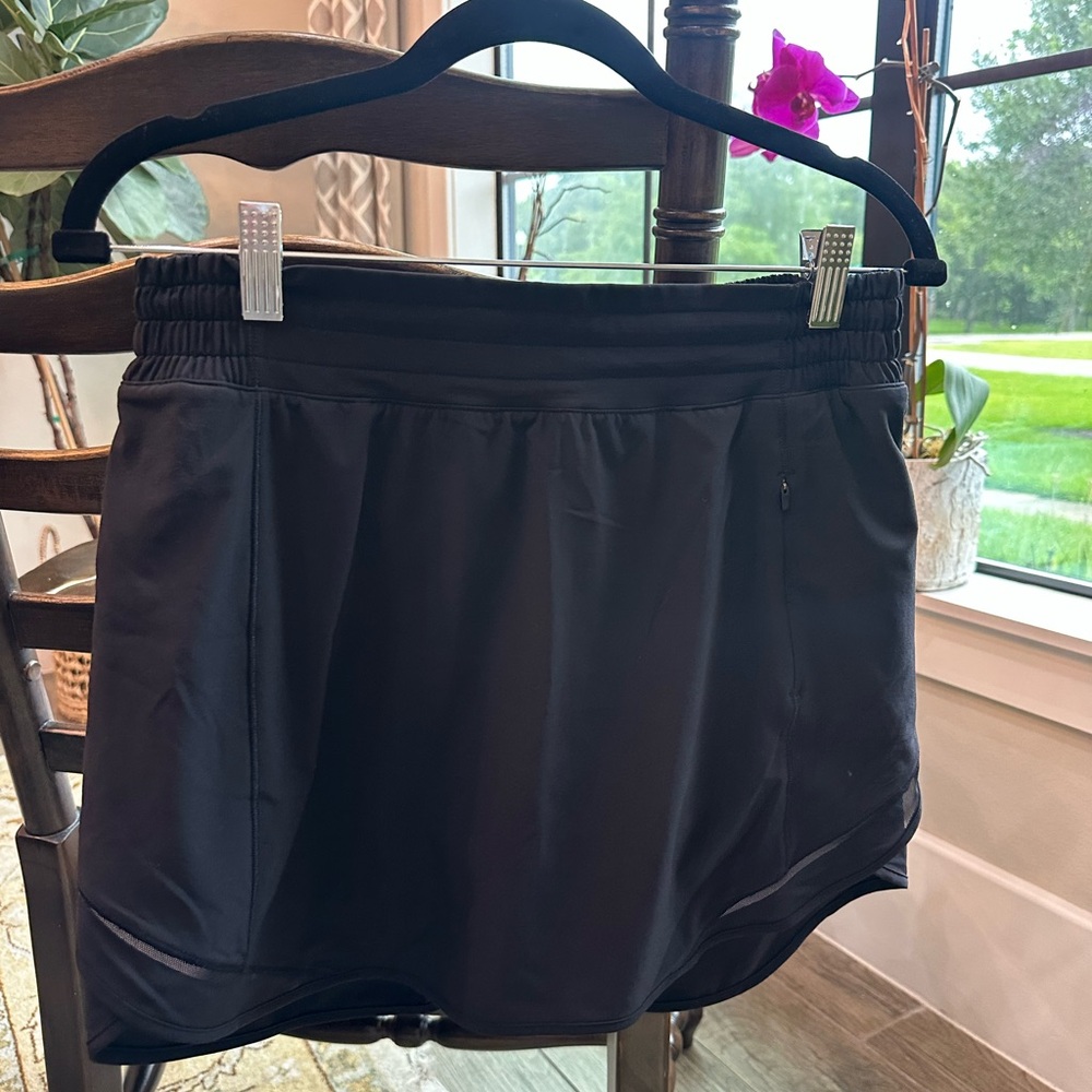 Lululemon Black Hotty Hot High Rise Skirt - Long inseam